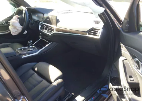 2020 BMW 330I xDrive z USA, uszkodzony, nr VIN 3MW5R7J08L8B04875